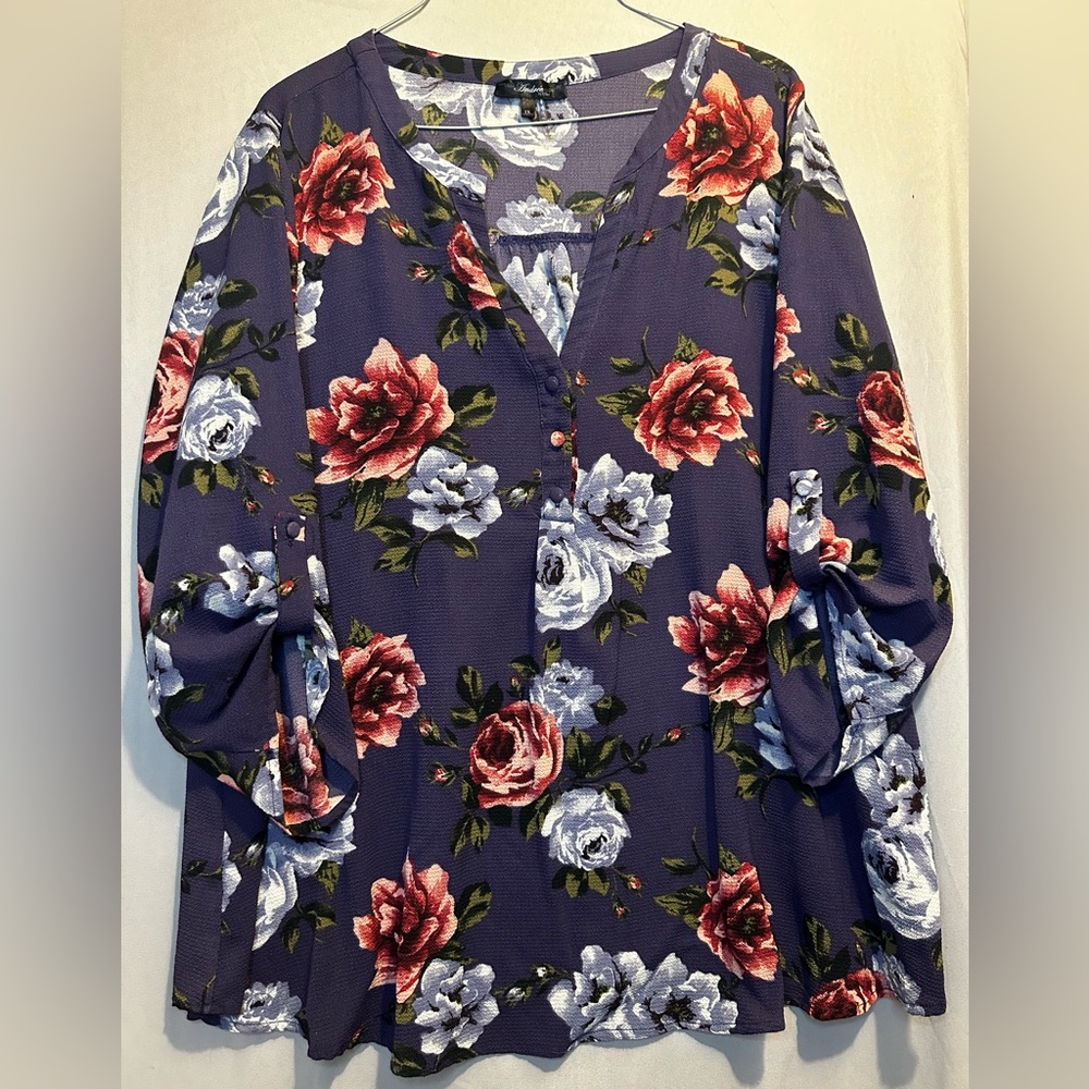 ANDREE BY UNIT Purple Floral Blouse
